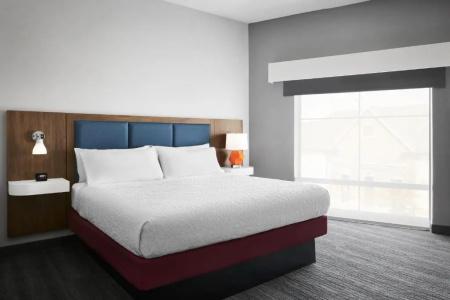 Hampton Inn & Suites Charlotte Steele Creek - 77