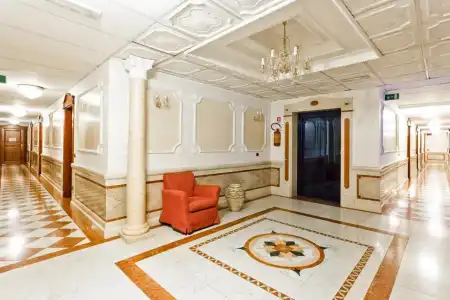 Mariano IV Palace - 10