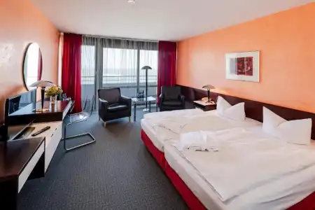 TOP CountryLine Roth am Strande - 53