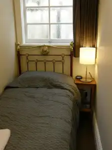 Ponsonby Manor - 18