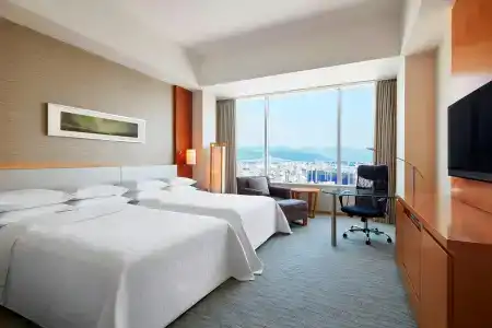Sheraton Grand Hiroshima - 2