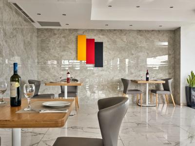 Cavo Orient Beach & Suites - 26