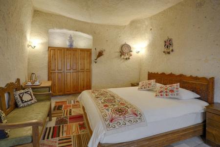 Tulip Cave Suites - 73