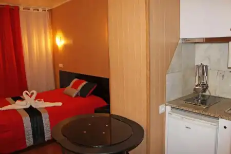 Monte Carlo Love Porto Guesthouse - 157