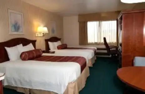 Rogue Regency Inn Medford Airport - 4