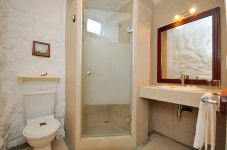 Casuarina Resort and Spa - 8
