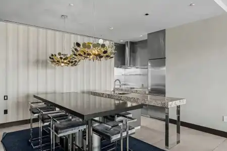 Beautiful Palms Place Suite - 351