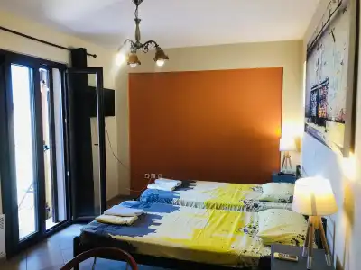 Arabas — Hostel - 7