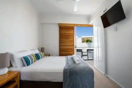 Rolling Surf Resort - 89