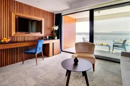 Riva - 60