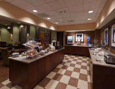 Hampton Inn & Suites Winston-Salem/University Area, NC - 25