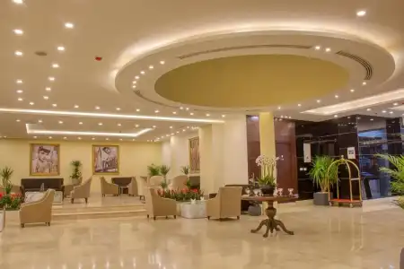 Sandy Palace - 4