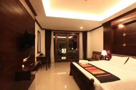 Baan Ratchiangsaen - 112