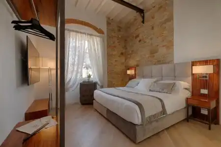 Donati Luxury Tower Suites - 28