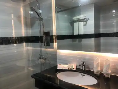 Ritz Grand Mandalay - 17