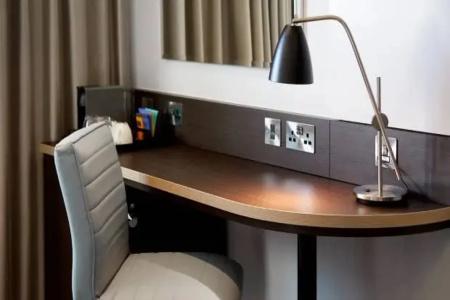 Premier Inn London Wandsworth - 5