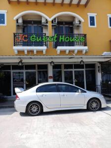 JC Guesthouse - 4
