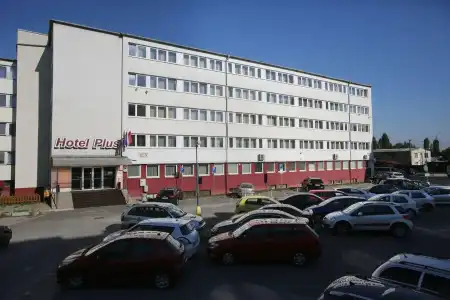 Plus - 0