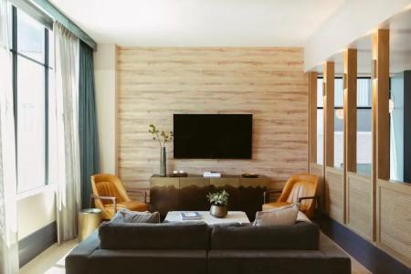 Clayton and Members Club - 73