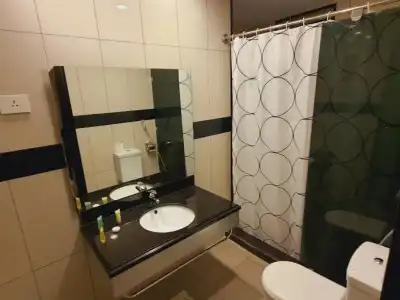 Easy Inn Suites - 37