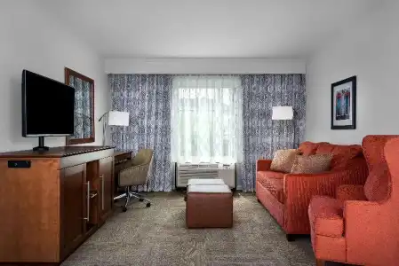Hampton Inn & Suites Florence Center - 28