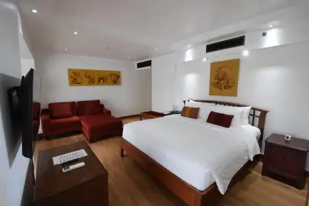 Le Siam Silom Bangkok by Pcl - 33