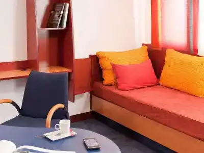 Novotel Suites Clermont Ferrand Polydome - 47
