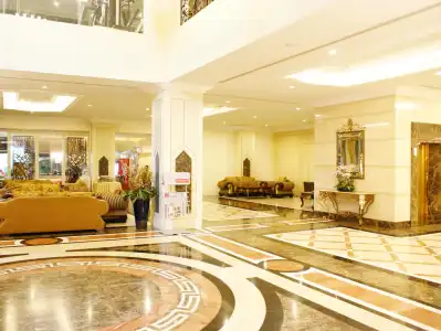 LK Royal Suite Pattaya - 1