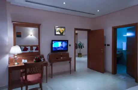 Al Madina Suites Doha - 46