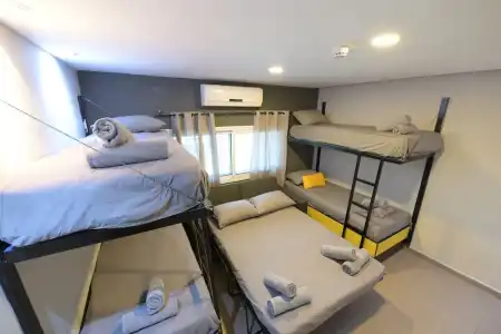 Amdar & Hostel - 18