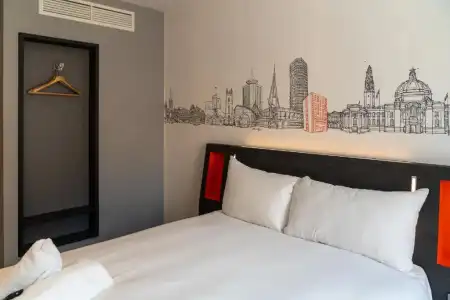 easyCardiff - 29