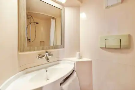 Première Classe Vannes - 6