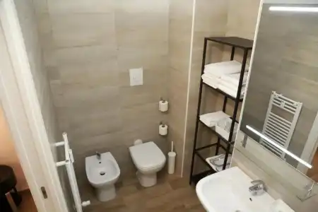 ApartMeneghino - 7