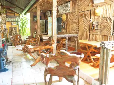 Three J Guesthouse - 25