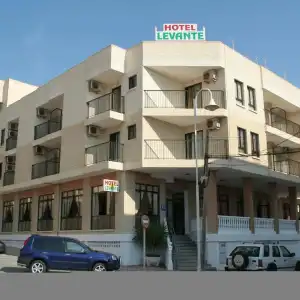 Levante - 27