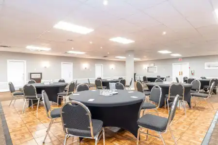Sandman & Suites Kelowna - 42