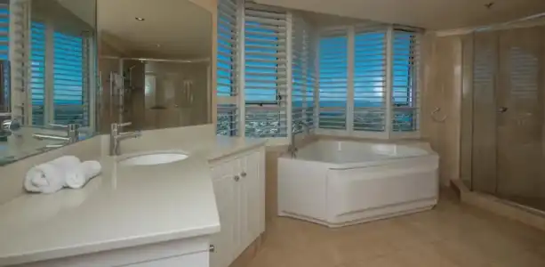 2nd Avenue Beachside Apartments - 119