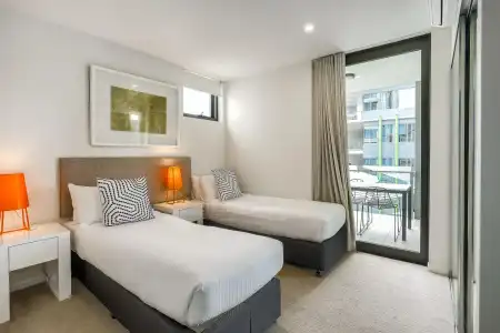 Vine Serviced Apartments - 36