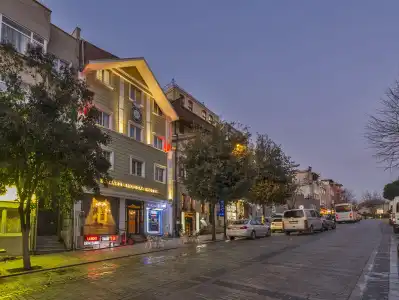 Istanbul Holiday - 110