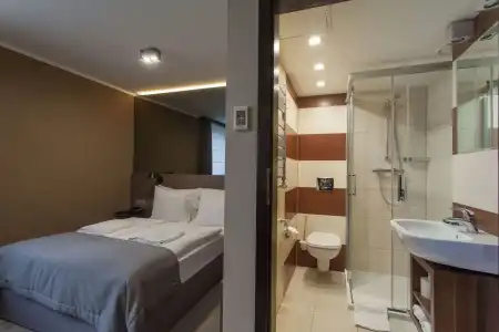 Ilonn - 6