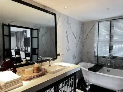 Glory Boutique Suite - 8