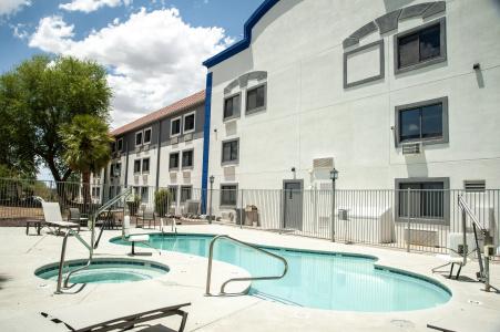 Holiday Inn Express Airport - Tucson by IHG - 16