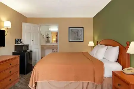 Developer Inn & Suites Airport JAX, a Baymont by Wyndham - 24