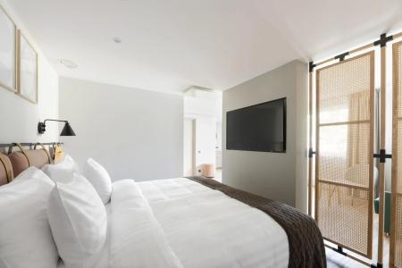 Oru Hub Tallinn - Handwritten Collection - 2