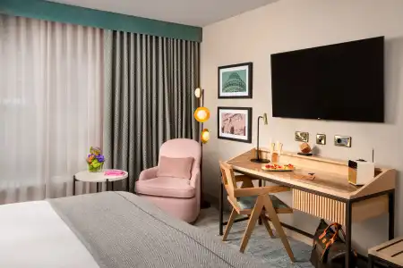 The Green - 2