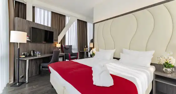 PLAZA Premium Almere - 99