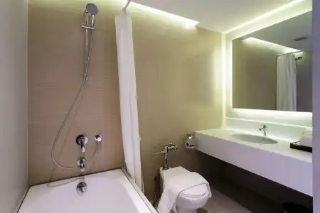 Jazzotel Bangkok - 72