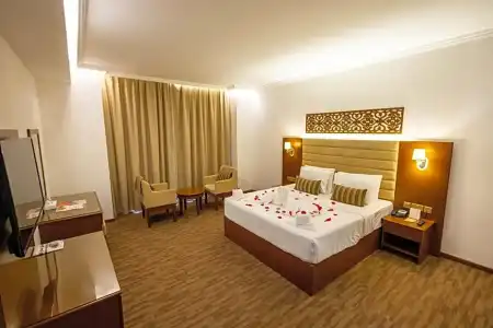 Hamdan Plaza - 42