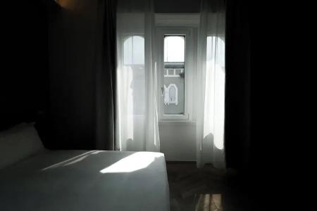 RossoVino Milano Boutique - 24