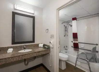 Red Roof Inn Bloomington - Normal/University - 14
